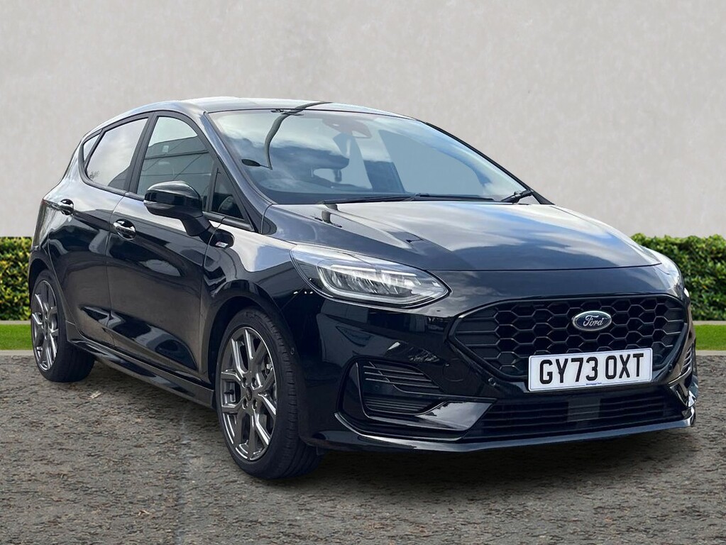 Compare Ford Fiesta 1.0T Ecbst Mhev 125 St-line GY73OXT Black