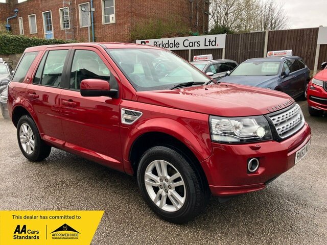 Compare Land Rover Freelander 2.2 Td4 Xs 4Wd 150 Bhp RK62WUY Red