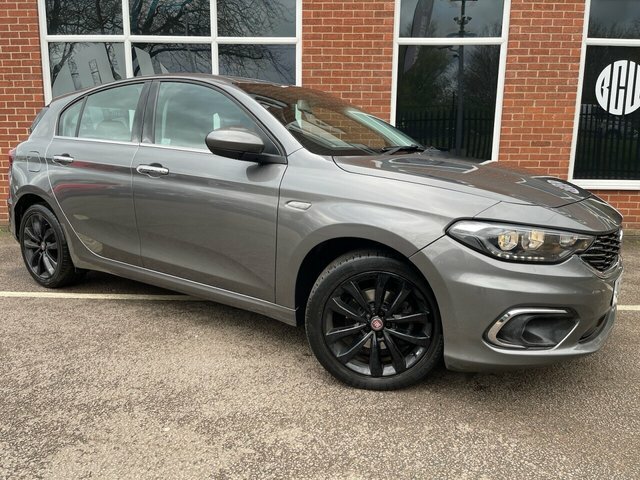 Compare Fiat Tipo 1.4 T-jet Lounge 118 Bhp DL18YBE Grey