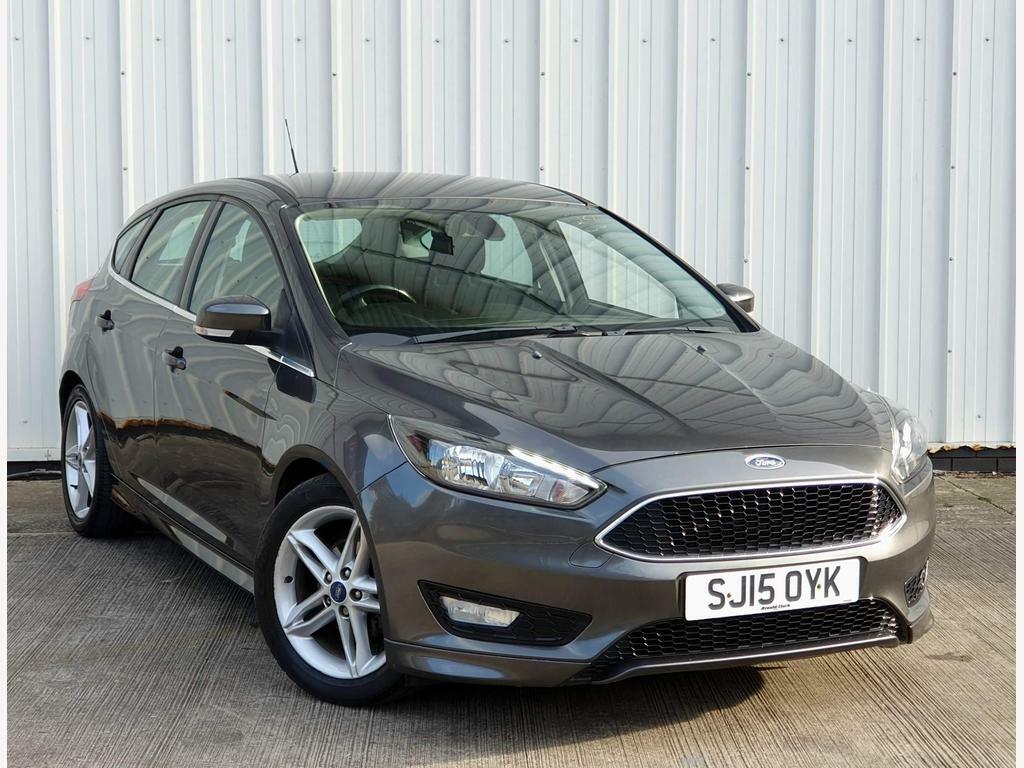 Compare Ford Focus 1.0T Ecoboost Zetec S Euro 6 Ss SJ15OYK Grey