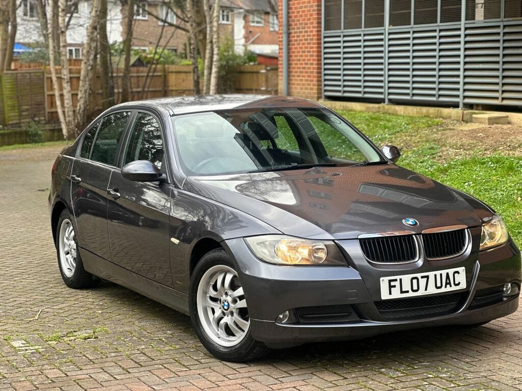 Compare BMW 3 Series 2.0 318I Es Euro 4 2007 FL07UAC Grey