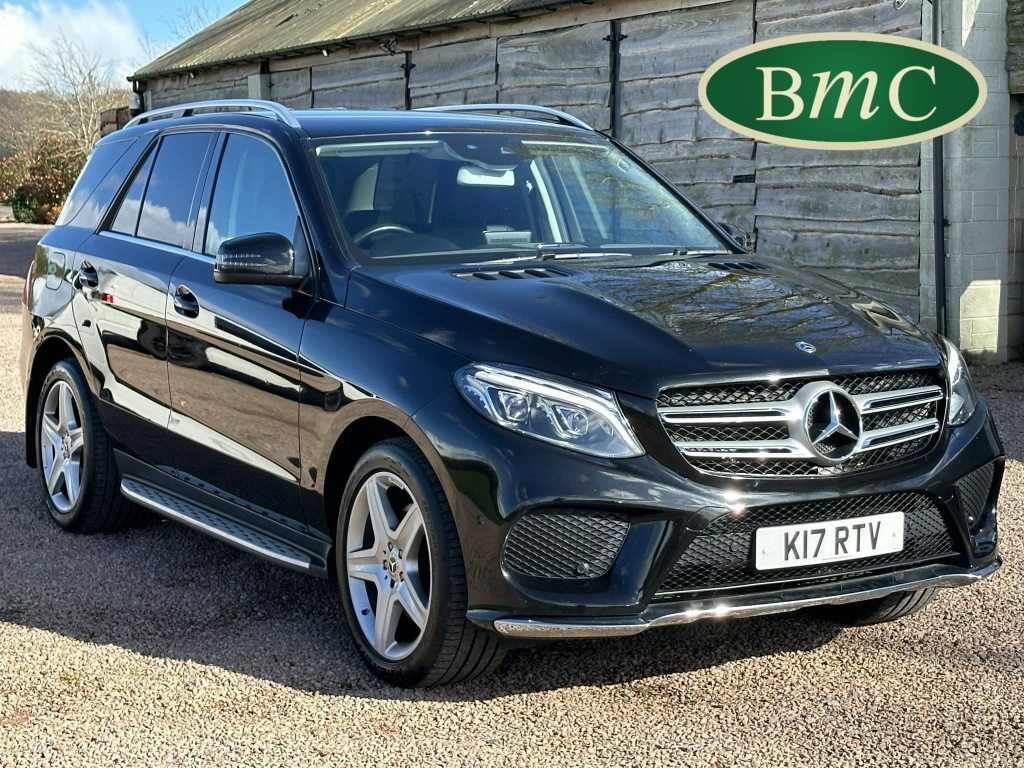 Compare Mercedes-Benz GLE Class 3.0 Gle350d V6 Amg Line G-tronic 4Matic Euro 6 S KT17RTV Black