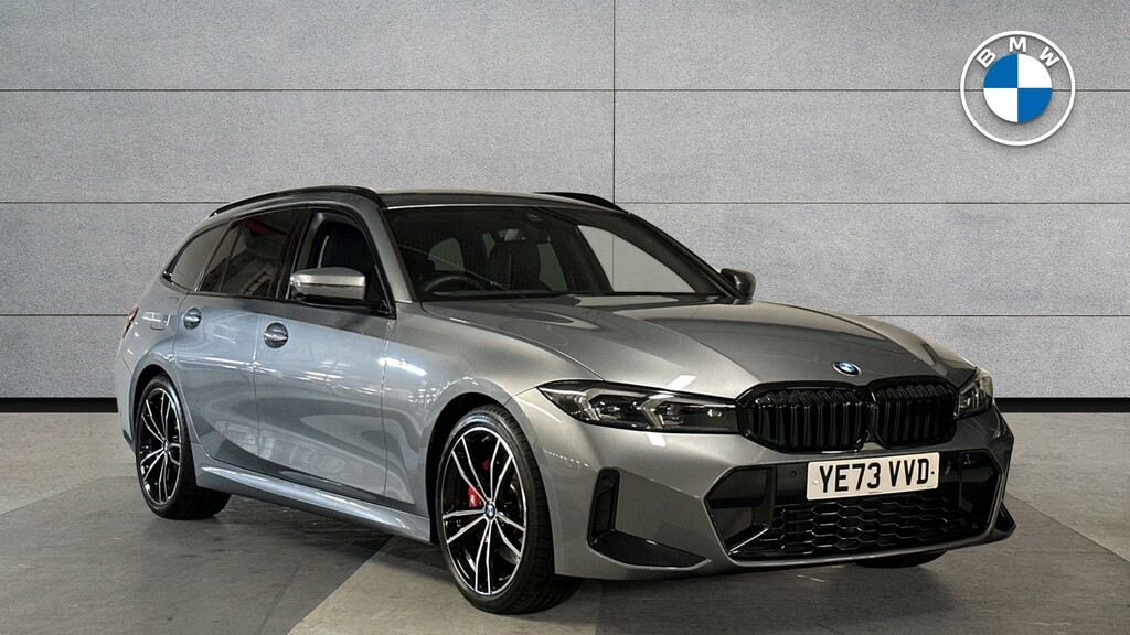 Compare BMW 3 Series 320D M Sport Touring YE73VVD 