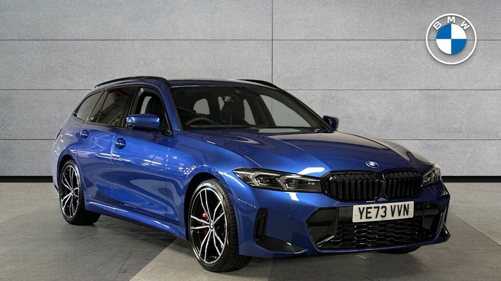 Compare BMW 3 Series 320I M Sport Touring YE73VVN 