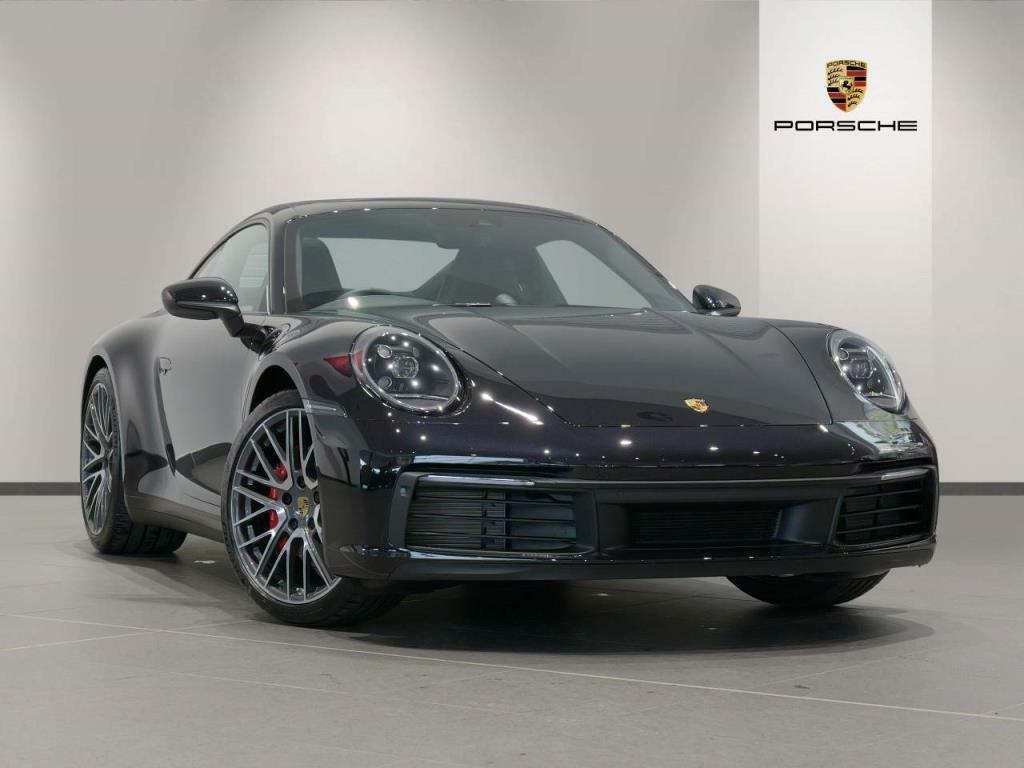 Compare Porsche 911 Petrol  Black
