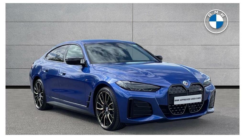 Compare BMW i4 Coupe PE72YNO Blue