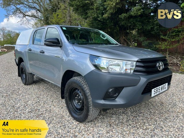 Compare Toyota HILUX 2019 2.4 Active 4Wd D-4d Dcb 148 Bhp SB19WVG Silver