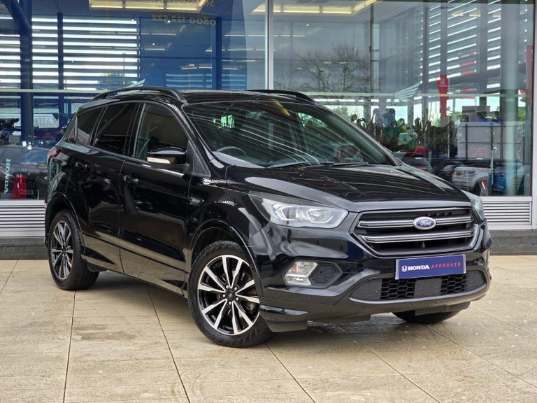 Compare Ford Kuga 2.0 Tdci St-line 2Wd EO67XVP Black