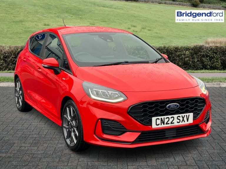 Compare Ford Fiesta Ford Fiesta 1.0 St-line Hatch CN22SXV Red