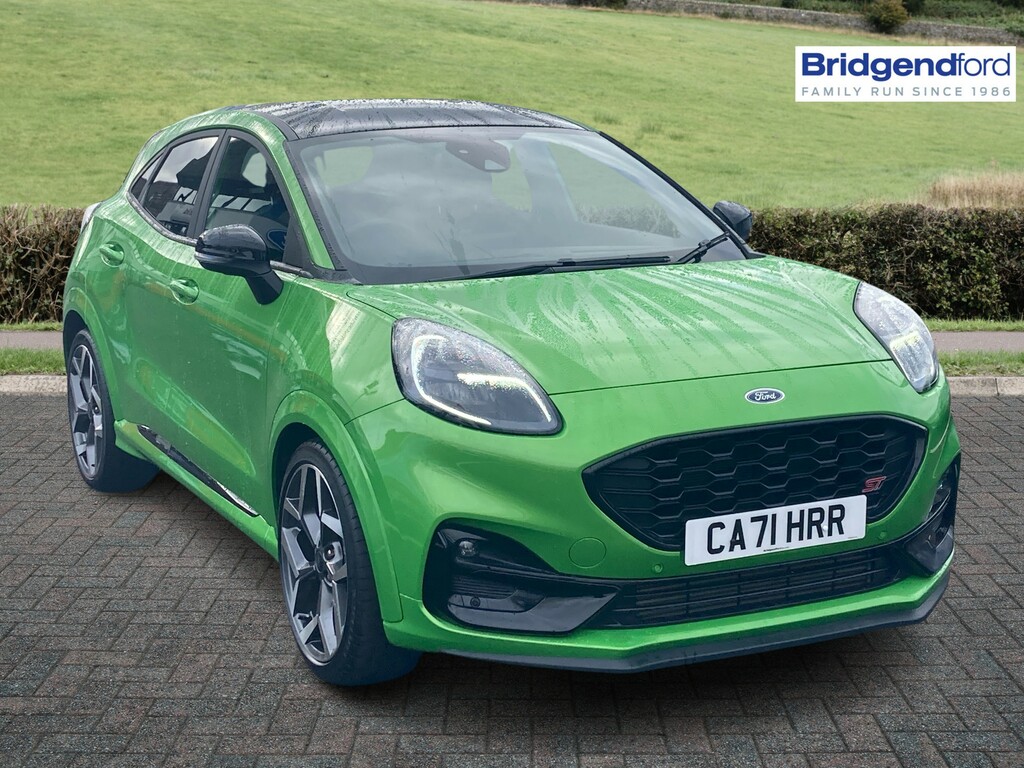 Compare Ford Puma 1.5 Ecoboost St CA71HRR Green