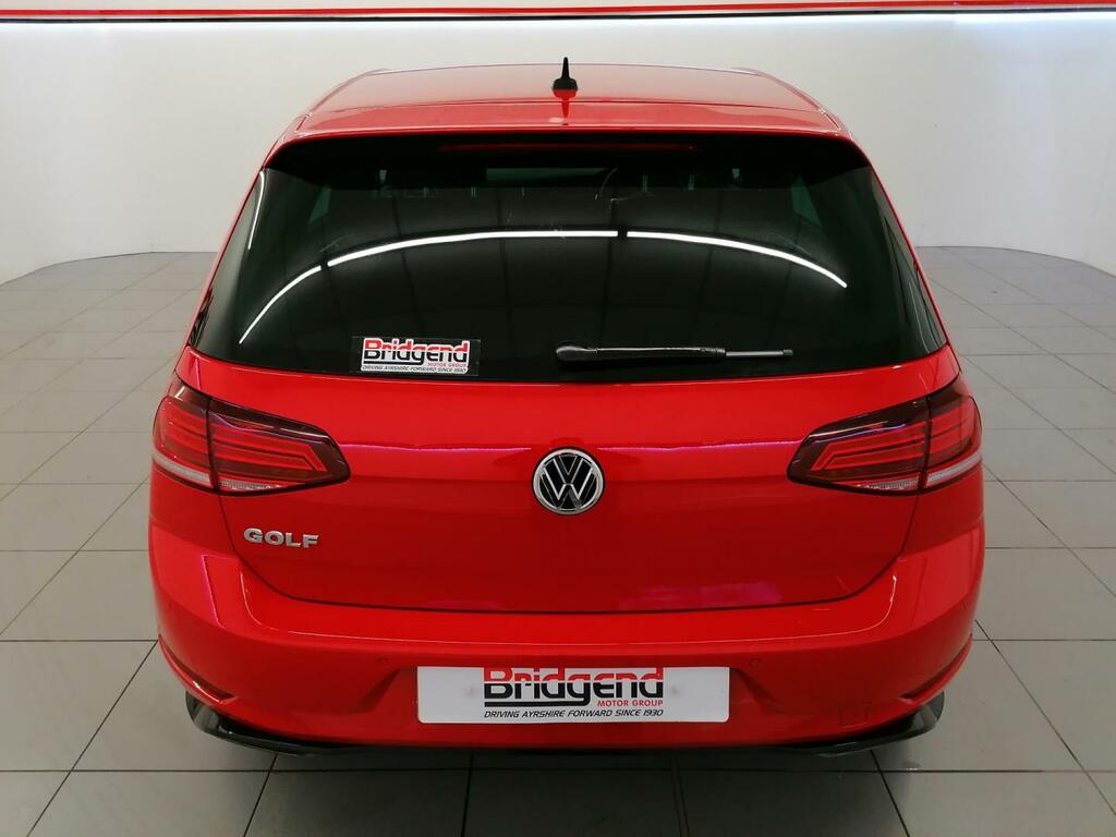 Compare Volkswagen Golf 1.5 Tsi Evo R-line Hatchback LGZ5189 Red