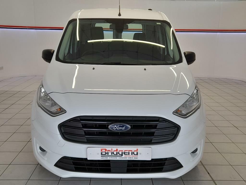 Compare Ford Transit Connect 1.0 220 Ecoboost Trend Dciv 6Dr Crew Van SH19WCP White