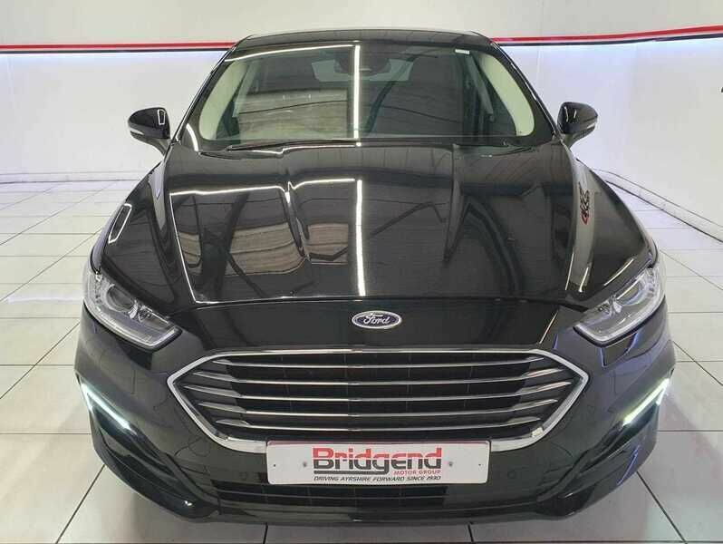 Compare Ford Mondeo 2.0 Ecoblue Zetec Edition Hatchback YS70YJW Black