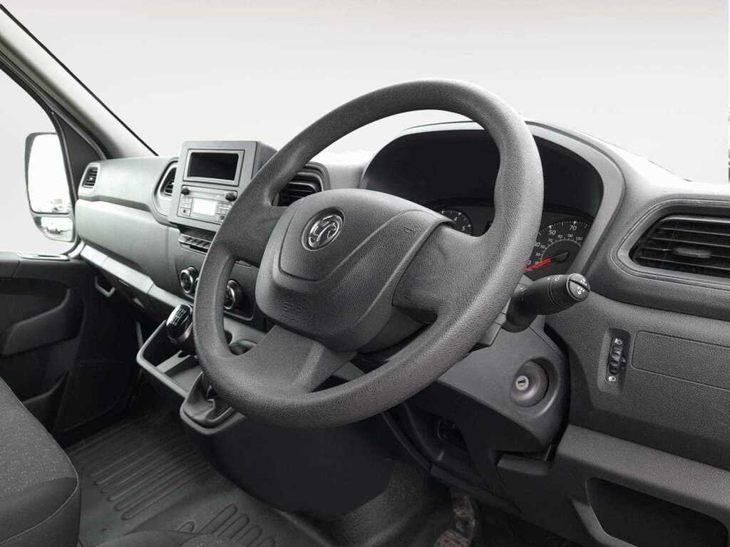 Compare Vauxhall Movano 2.3 Cdti 3500 Biturbo Edition Panel Van DP70FDY White