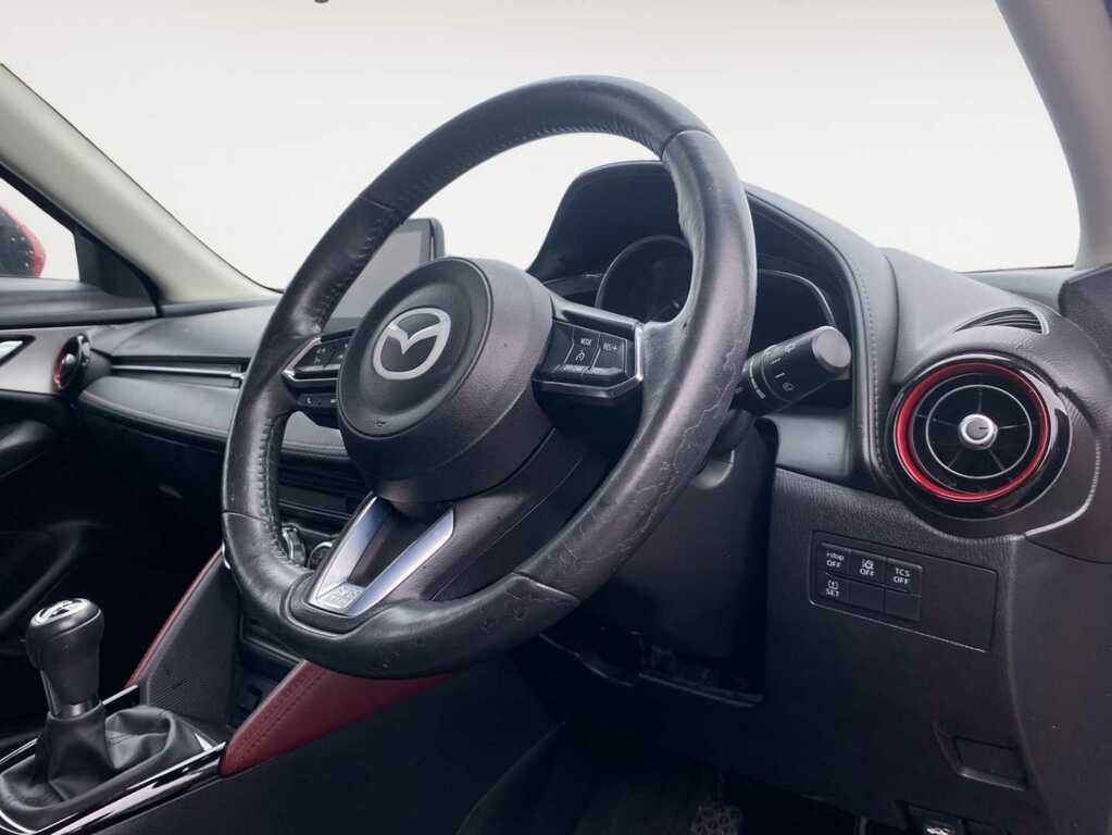 Compare Mazda CX-3 2.0 Skyactiv-g Sport Nav Suv PE67SYF Red