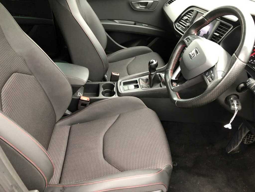 Compare Seat Leon Tsi Fr Technology FD17WDT Black