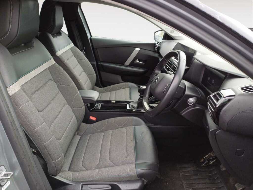Compare Citroen C4 1.2 Puretech Shine Hatchback KP70KWA Grey