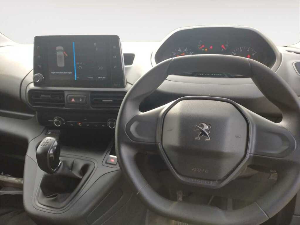Compare Peugeot Partner 1.6 Bluehdi 1000 Professional Standard Panel Van 5 NY19AYZ White