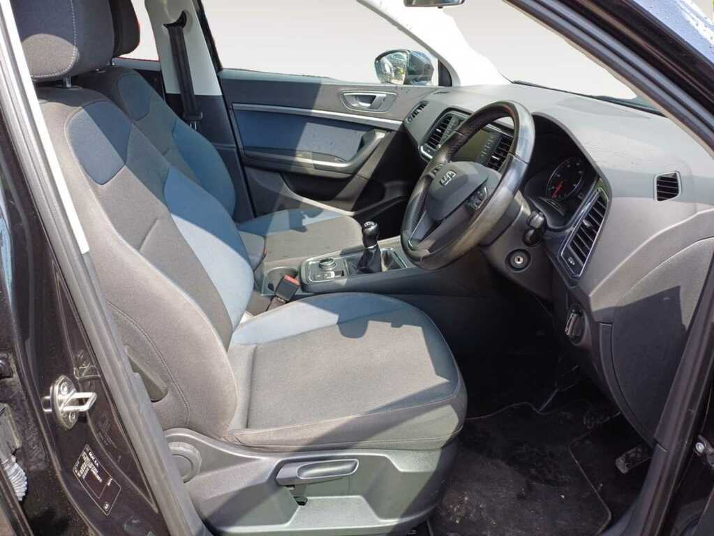 Compare Seat Ateca 1.6 Tdi Ecomotive Se Technology Suv HY17KHR Black