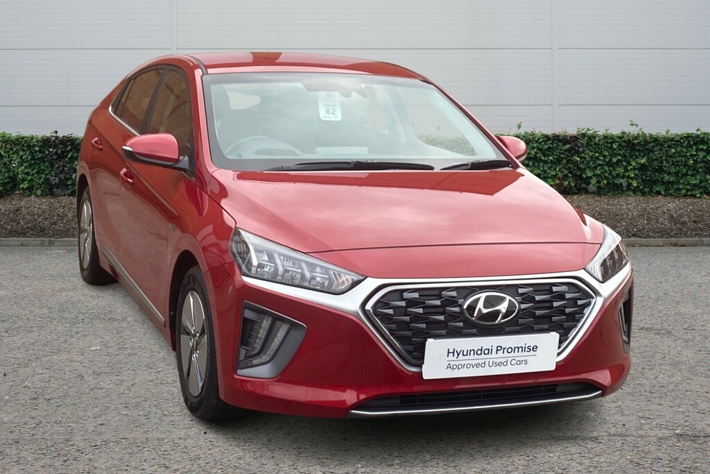 Compare Hyundai Ioniq 1.6 Gdi Hybrid Premium Dct GU70CKC Red