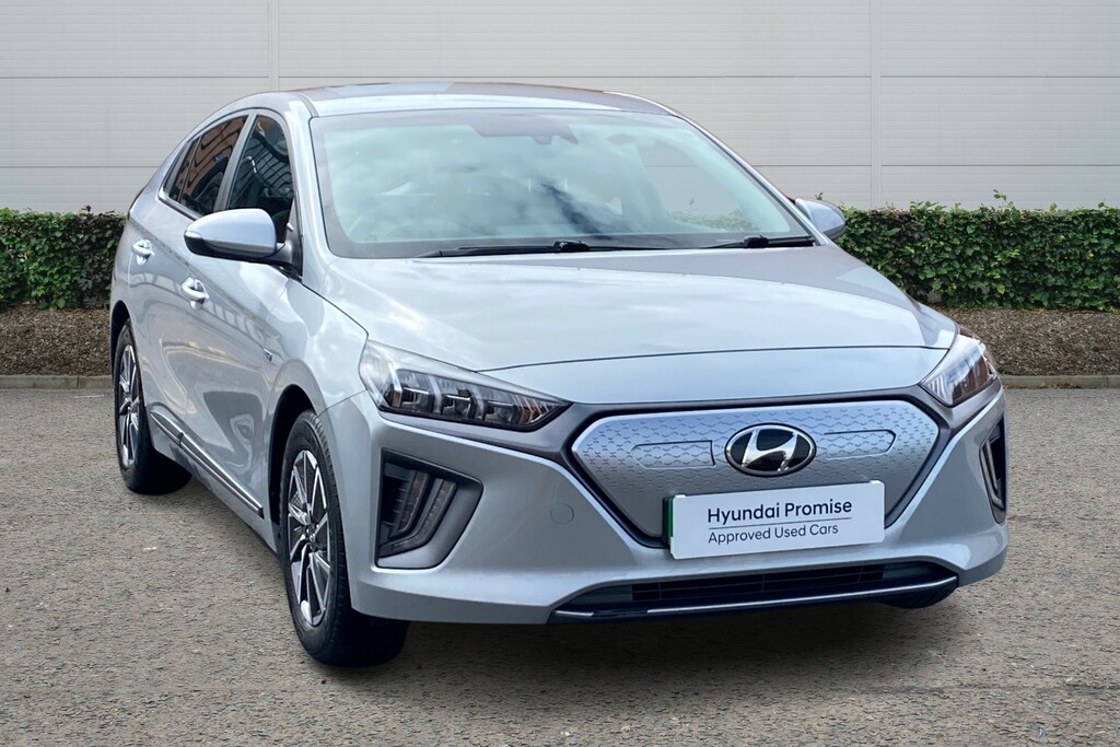 Compare Hyundai Ioniq 100Kw Premium 38Kwh GV70OMH Silver