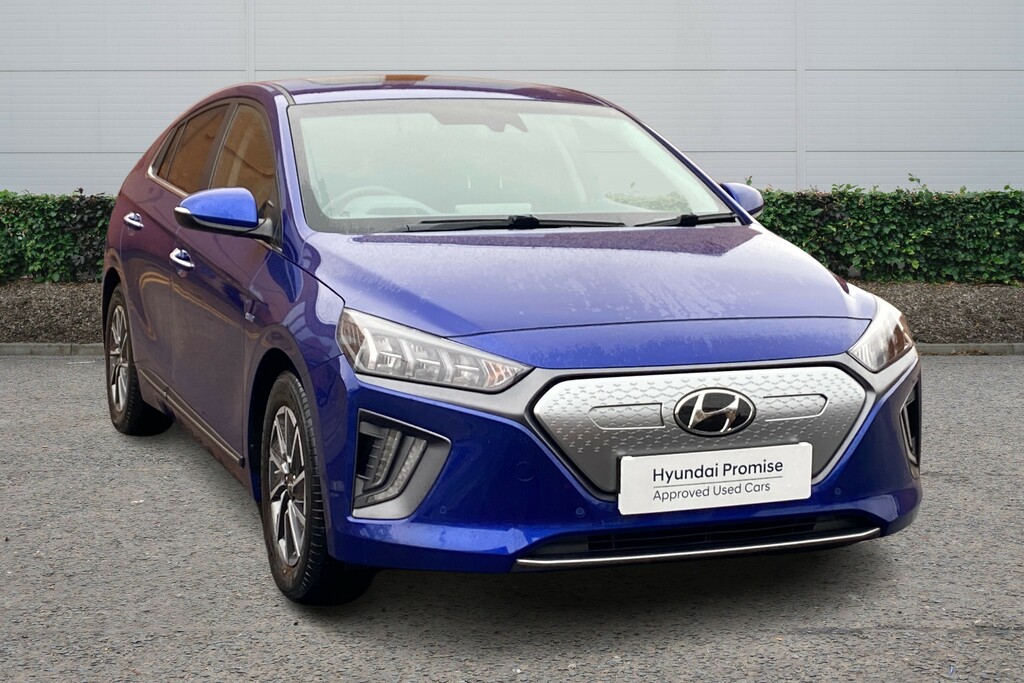 Compare Hyundai Ioniq 100Kw Premium Se 38Kwh BF22DFL Blue