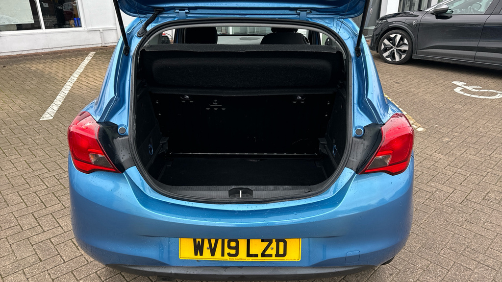 Compare Vauxhall Corsa Griffin WV19LZD Blue