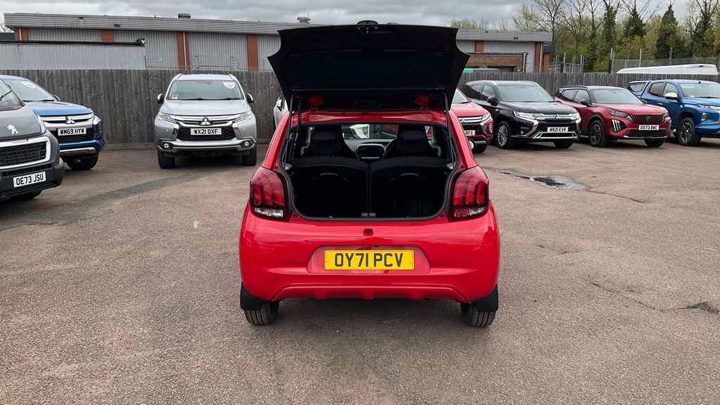 Compare Peugeot 108 Allure OY71PCV Red
