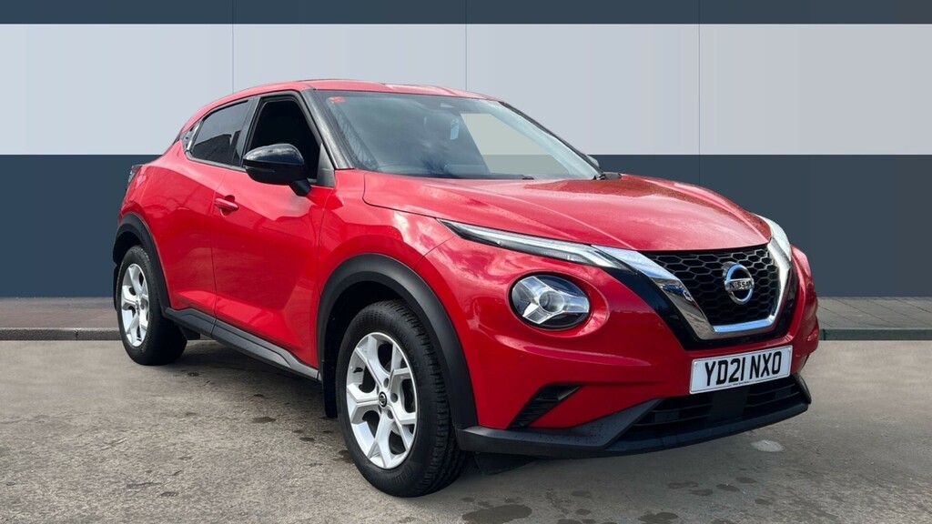 Compare Nissan Juke N-connecta YD21NXO Red