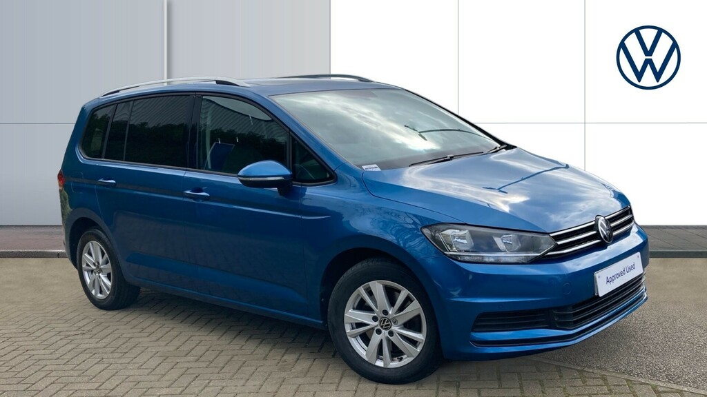 Compare Volkswagen Touran Se Family SB70DZX Blue