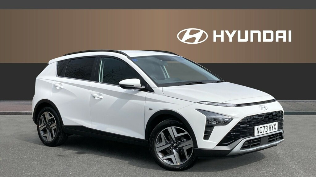 Hyundai Bayon Premium White #1
