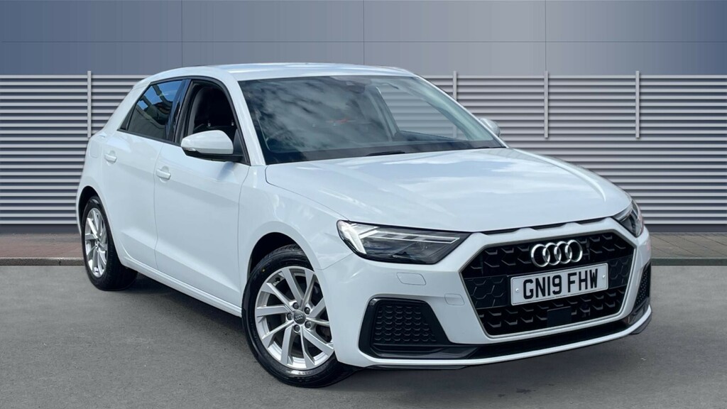 Compare Audi A1 Sport GN19FHW White