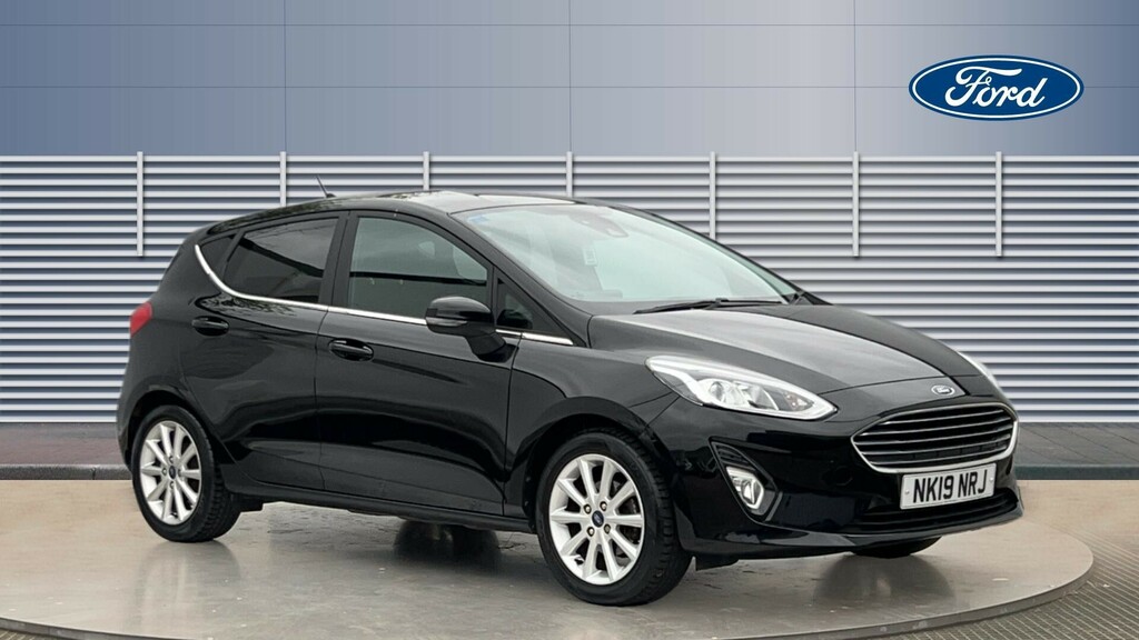 Compare Ford Fiesta Titanium NK19NRJ Black