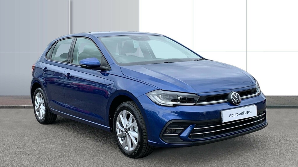 Compare Volkswagen Polo Style FG22DCU Blue