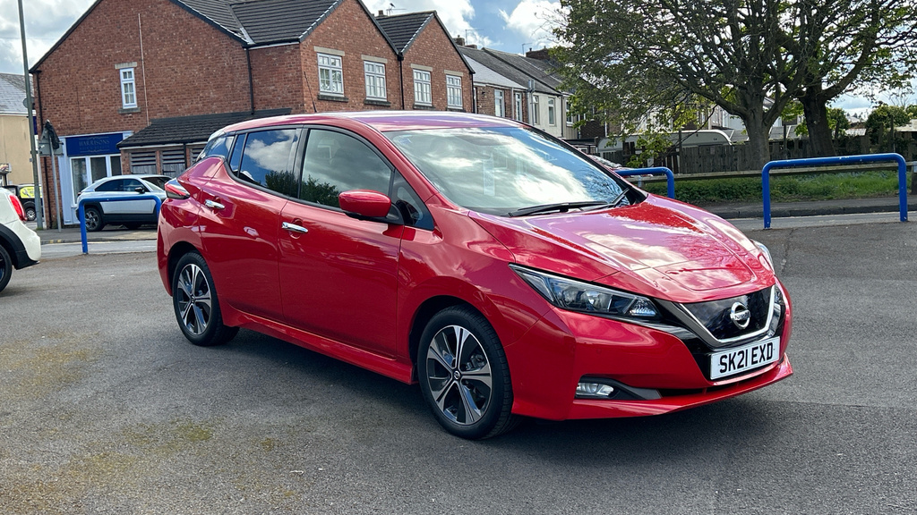 Compare Nissan Leaf N-connecta SK21EXD Red