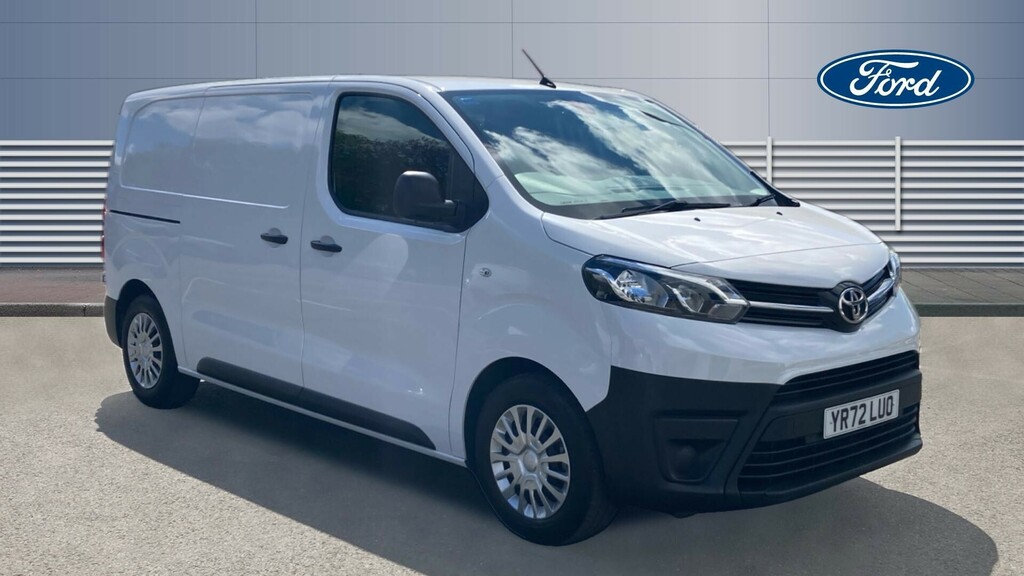 Compare Toyota PROACE Icon YR72LUO White