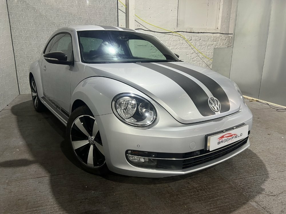 Compare Volkswagen Beetle 1.4 Tsi Sport Hatchback Euro 5 GL12NVZ Silver
