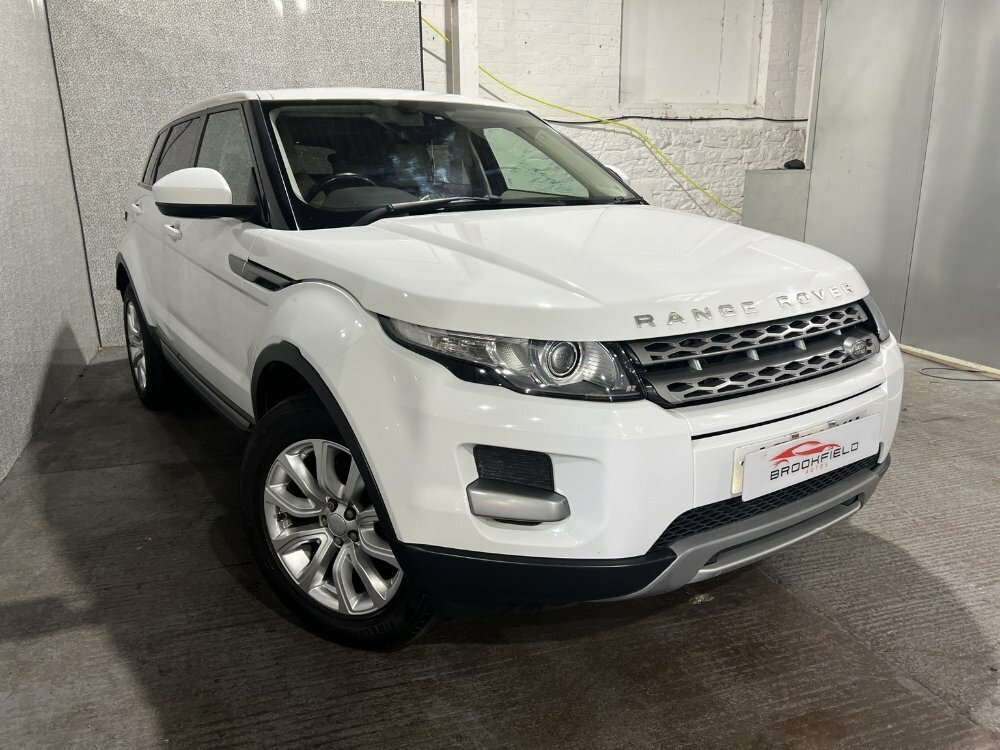 Compare Land Rover Range Rover Evoque Sd4 Pure AF15LWY White