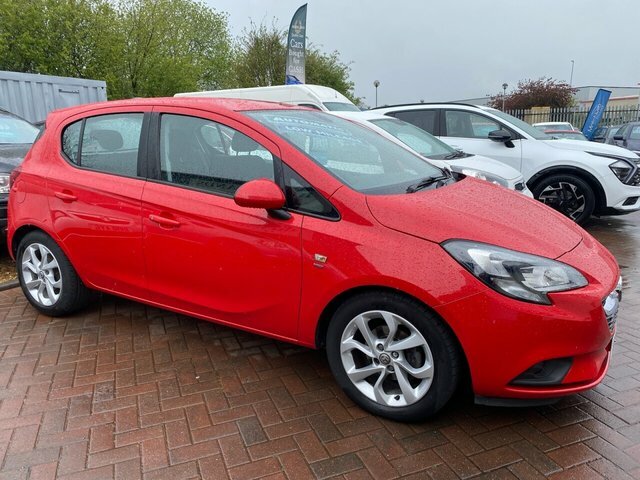 Compare Vauxhall Corsa 1.4 Se 98 Bhp DY11HYB Red