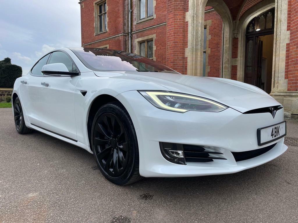 Compare Tesla Model S Dual Motor Long Range Plus 4Wde  White