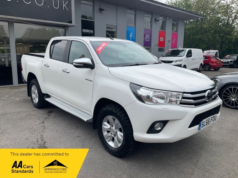 Toyota HILUX Icon 4Wd D-4d Dcb White #1