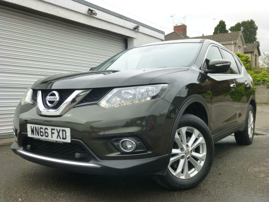 Compare Nissan X-Trail 1.6 Dci WN66FXD Green