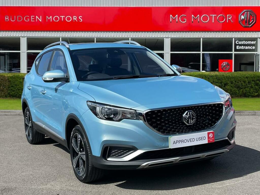 Compare MG ZS 44.5Kwh Exclusive AE70RHX 
