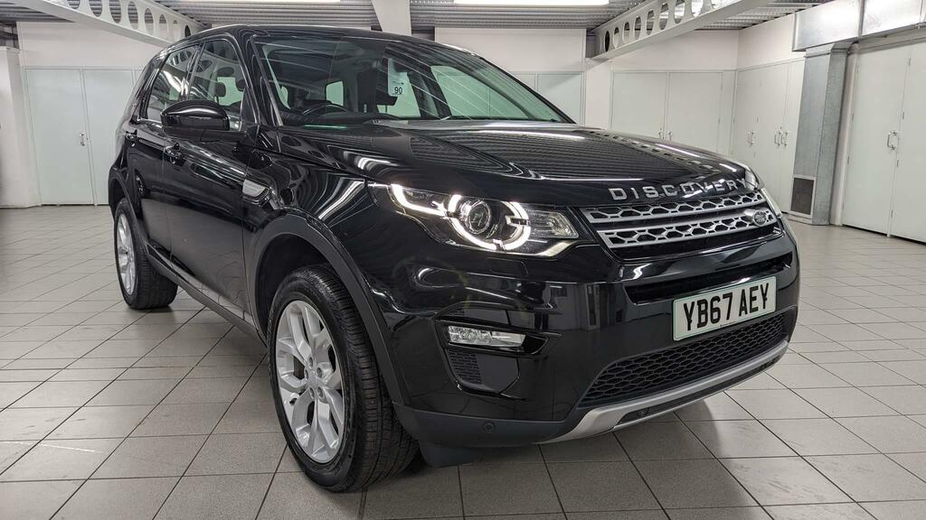 Compare Land Rover Discovery Sport 2.0 Td4 Hse 4Wd Euro 6 Ss YB67AEY Black