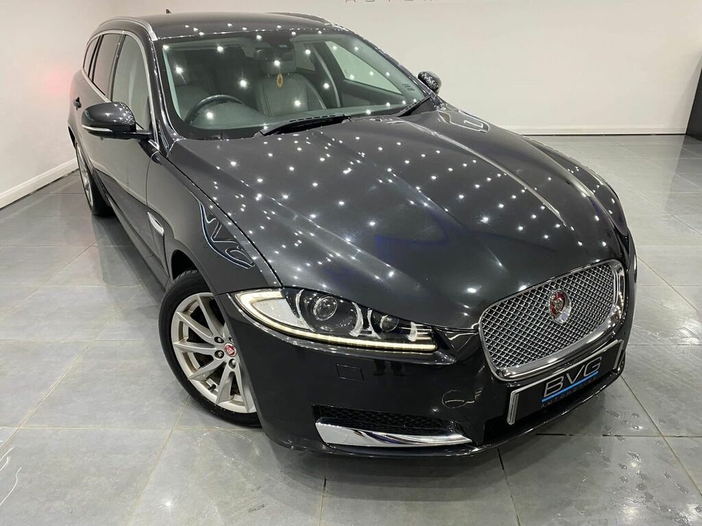 Compare Jaguar XF Estate 2.2D Premium Luxury Sportbrake Euro 5 LV14FKT Grey