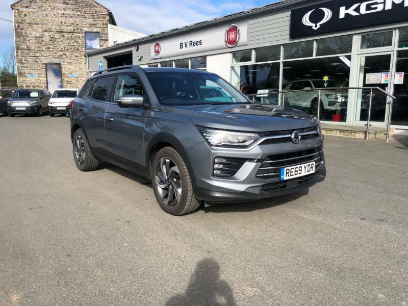 Compare SsangYong Korando 1.6 D Ultimate 4X4 RE69YDR Grey