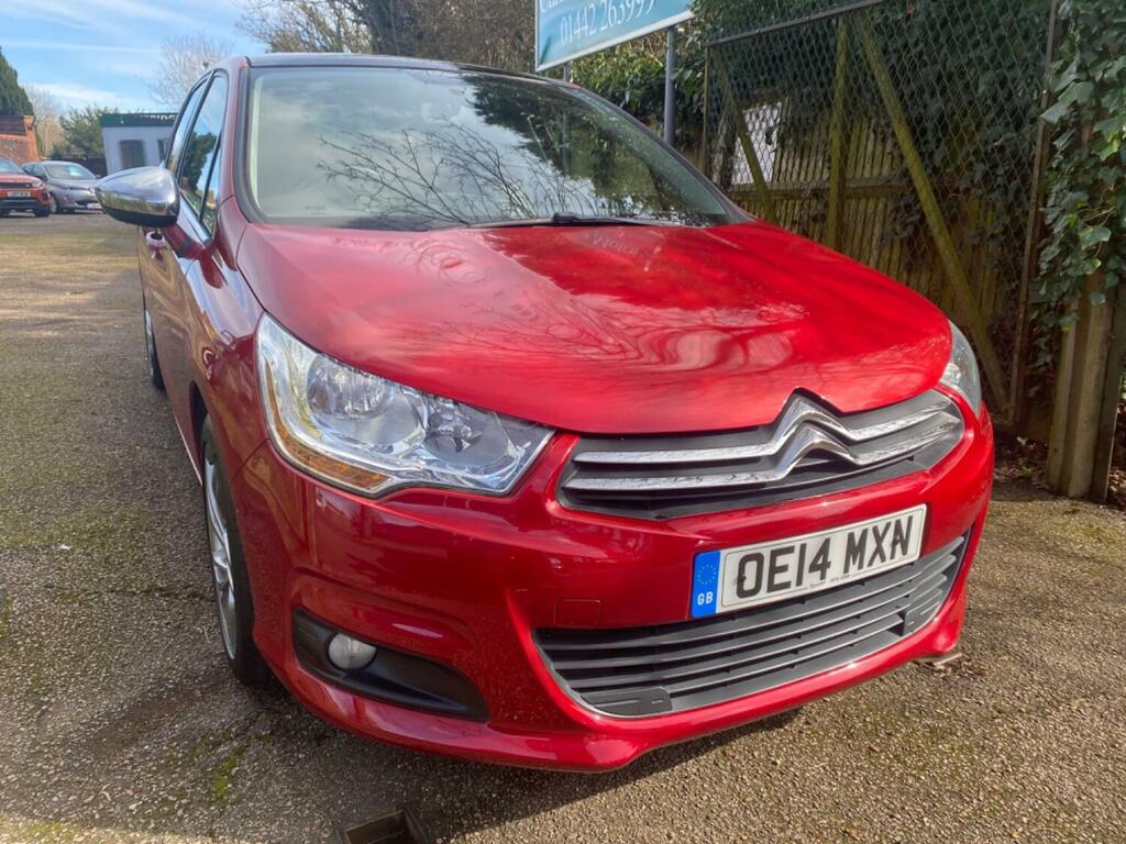 Citroen C4 Hatchback 1.6 E-hdi Selection 201414 Red #1