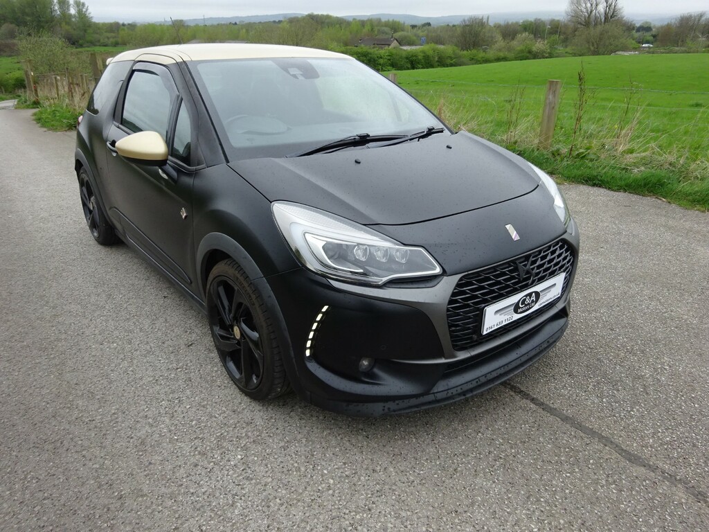 Compare DS DS 3 1.6 Thp Performance Black Ss 208 Bhp YC67WNP Black