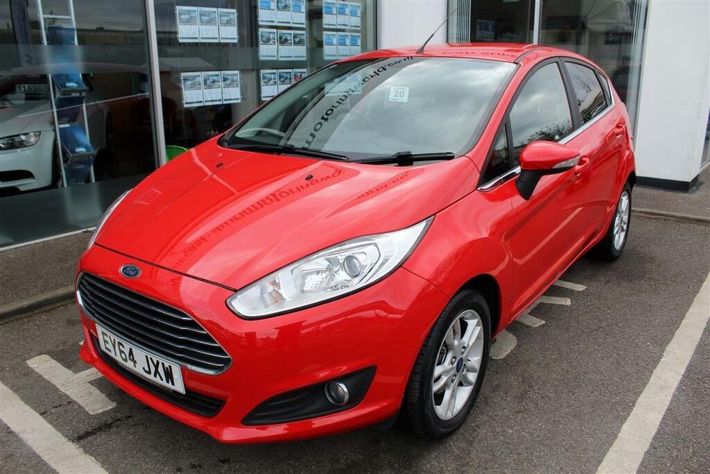 Compare Ford Fiesta Zetec Air Conbluetooth EY64JXW Red