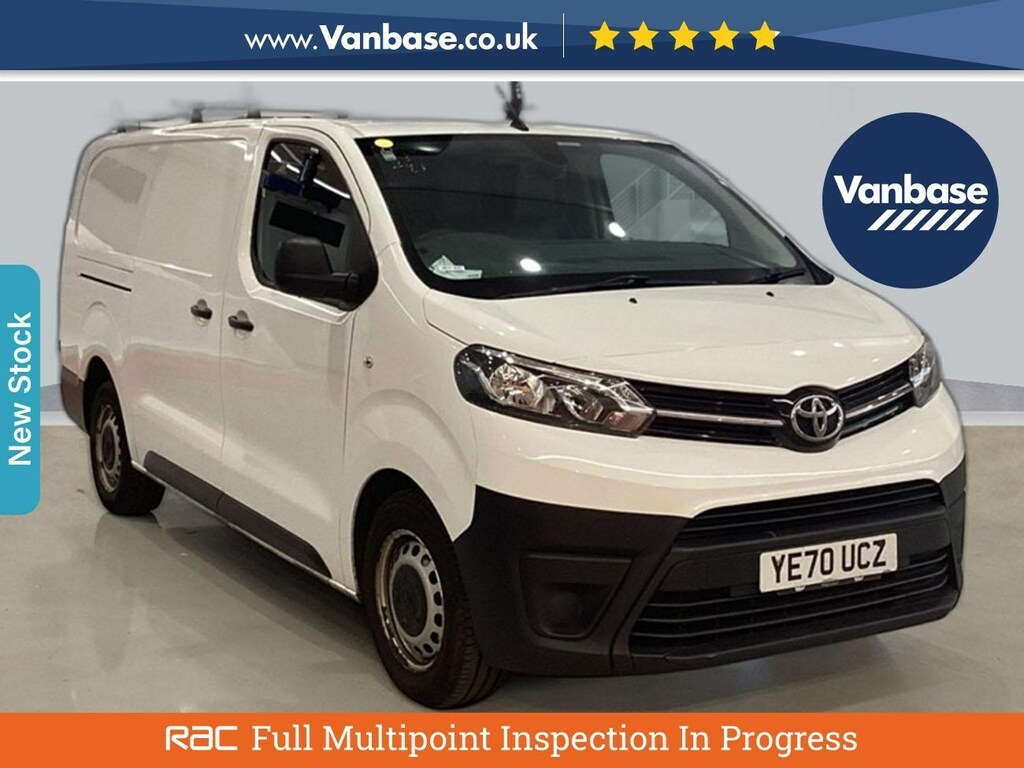 Compare Toyota PROACE 2.0D 120 Icon Medium Wheelbase L2h1 Low Roof Van YE70UCZ White